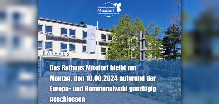 Foto vom rathaus Maxdorf mit weißem Text auf blauen Hintergrund